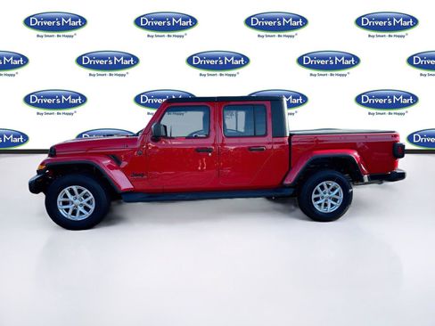 Used 2023 Jeep Gladiator Sport AWD/4WD image 4