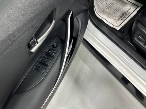 Used 2026 Toyota Corolla XSE FWD image 9