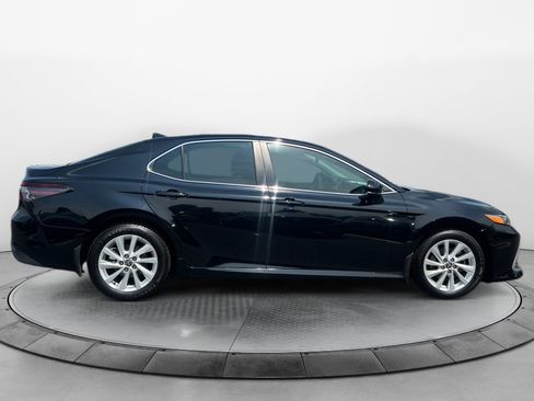 Used 2024 Toyota Camry LE FWD image 8