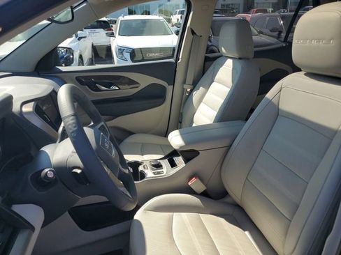 Certified 2023 GMC Terrain Denali w/ Denali Premium Package AWD/4WD image 18