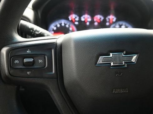 Used 2021 Chevrolet Silverado 1500 Custom Trail Boss w/ LPO, Dark Essentials Package AWD/4WD image 24
