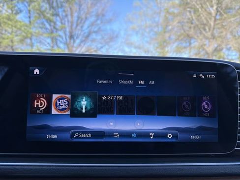 Used 2025 Mercedes-Benz GLE 350 4MATIC image 16