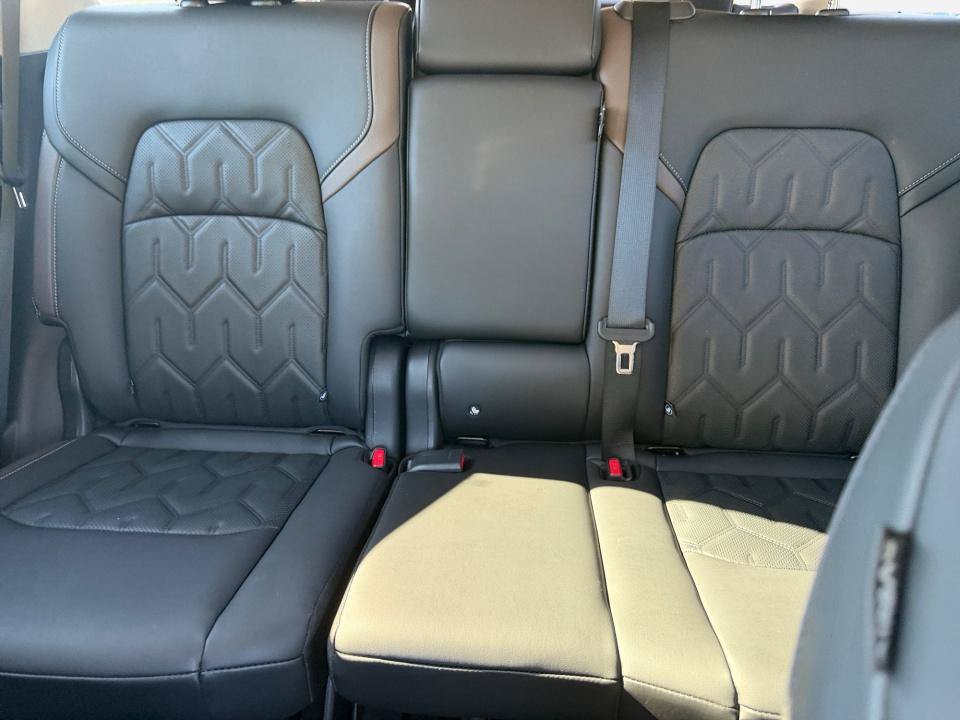 Used 2026 Nissan Pathfinder Platinum w/ Cargo Package FWD image 12