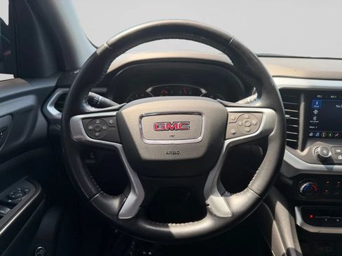 Used 2021 GMC Acadia SLT w/ LPO, Floor Liner Package FWD image 19