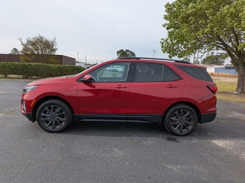 Used 2022 Chevrolet Equinox RS AWD/4WD image 6