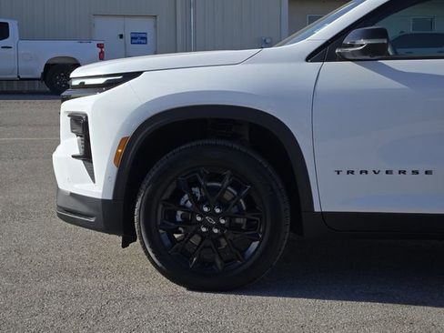 New 2026 Chevrolet Traverse LT w/ Enhanced Driving Package image 5