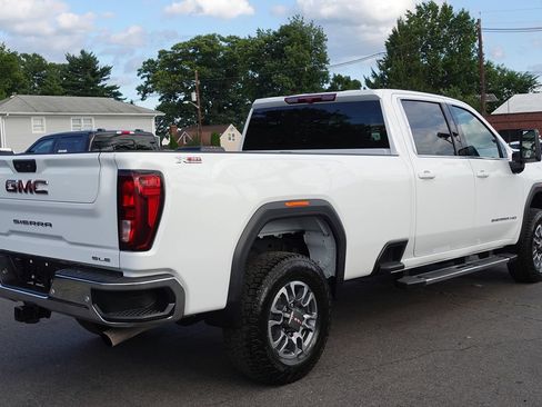 Used 2024 GMC Sierra 3500 SLE AWD/4WD image 3
