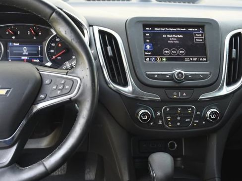 Used 2024 Chevrolet Equinox LT w/ Driver Convenience Package AWD/4WD image 11