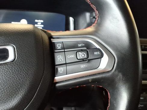 Used 2022 Jeep Compass Trailhawk w/ Trailhawk Elite Group AWD/4WD image 16