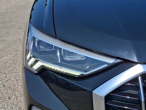 Used 2020 Audi Q3 2.0T Premium Plus w/ Premium Plus Package AWD/4WD image 12