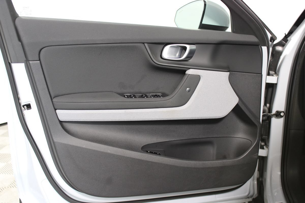 Used 2024 Polestar Polestar 2 AWD/4WD image 10