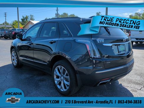 Certified 2020 Cadillac XT5 Sportv w/ LPO, Floor Liner Package AWD/4WD image 6