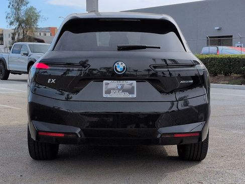 Used 2024 BMW iX xDrive50 w/ Sport Package image 9