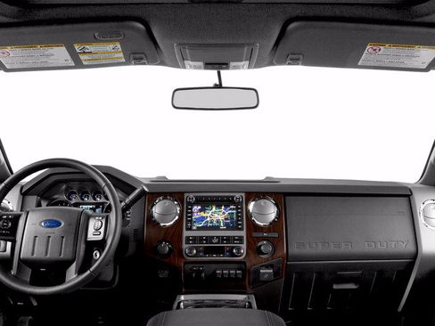 Used 2016 Ford F250 XLT AWD/4WD image 7