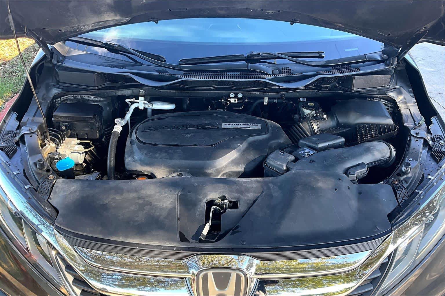 Used 2018 Honda Odyssey EX image 32