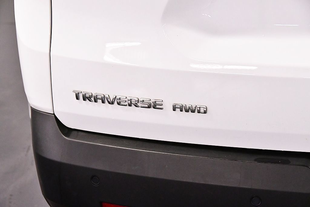 Used 2021 Chevrolet Traverse LT AWD/4WD image 10