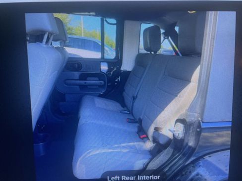 Used 2008 Jeep Wrangler Unlimited Sahara image 16