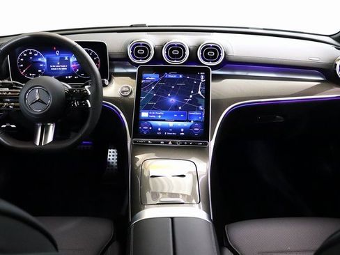 Used 2025 Mercedes-Benz C 300 4MATIC Sedan image 23