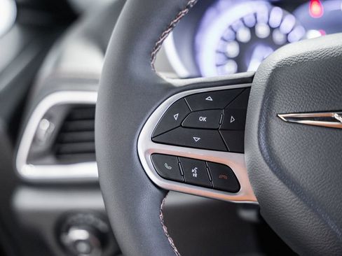 New 2026 Chrysler Pacifica Pinnacle image 26