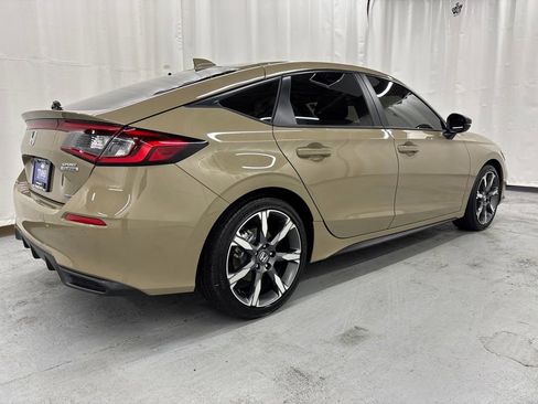 Used 2025 Honda Civic Sport Touring image 5