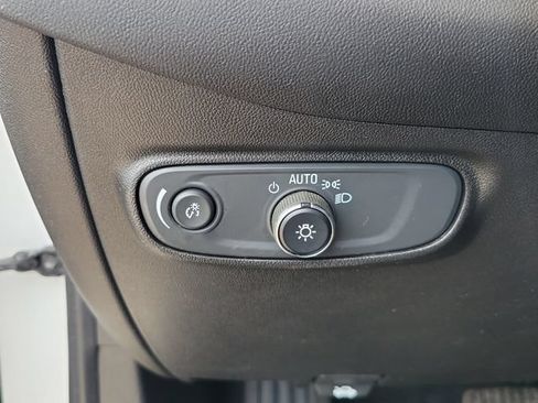 Used 2019 Chevrolet Equinox LT AWD/4WD image 12