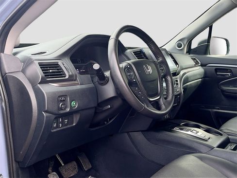 Used 2023 Honda Ridgeline RTL image 9