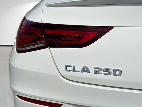 Used 2020 Mercedes-Benz CLA 250 w/ AMG Line image 10