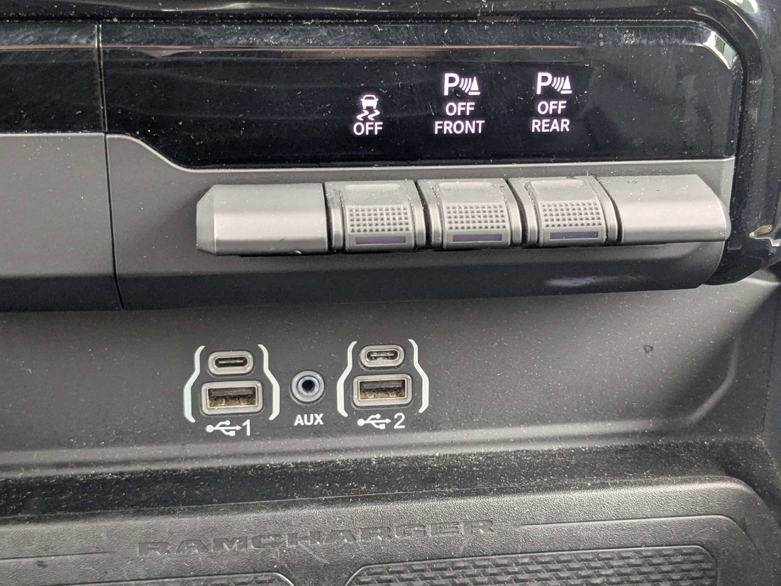 Used 2025 RAM 1500 Big Horn AWD/4WD image 22