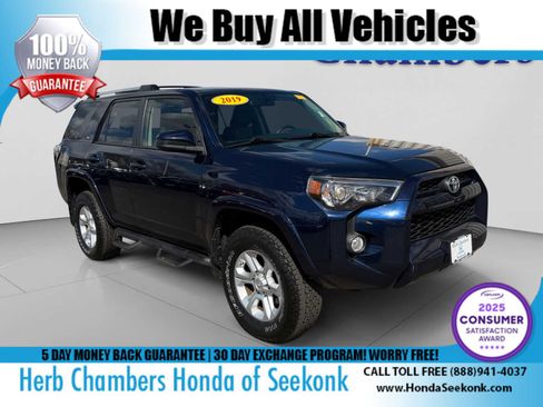 Used 2019 Toyota 4Runner SR5 AWD/4WD image 1