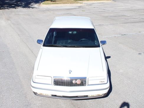 Used 1993 Chrysler New Yorker Fifth Avenue image 16