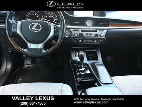 Used 2015 Lexus ES 350 w/ Premium Package FWD image 18