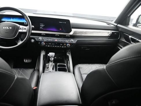 Used 2025 Kia Telluride SX X-Line AWD/4WD image 16