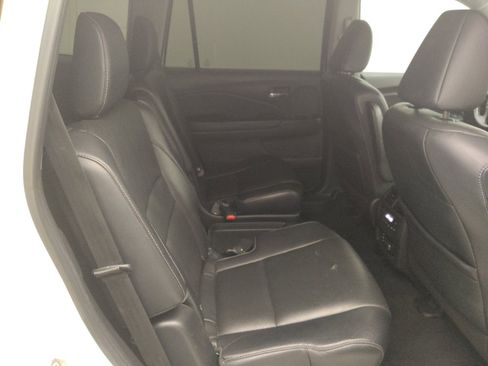 Used 2018 Honda Pilot Elite image 19