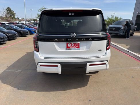 New 2026 Nissan Armada SL w/ Captain's Chari Seat Package RWD image 4