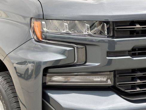Used 2021 Chevrolet Silverado 1500 RST image 9