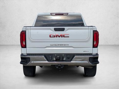 Used 2022 GMC Sierra 1500 SLT AWD/4WD image 6
