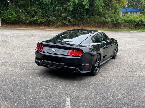Used 2021 Ford Mustang Premium RWD image 5