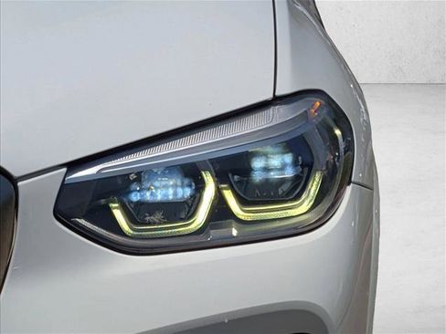 Used 2019 BMW X4 M40i w/ Executive Package AWD/4WD image 9