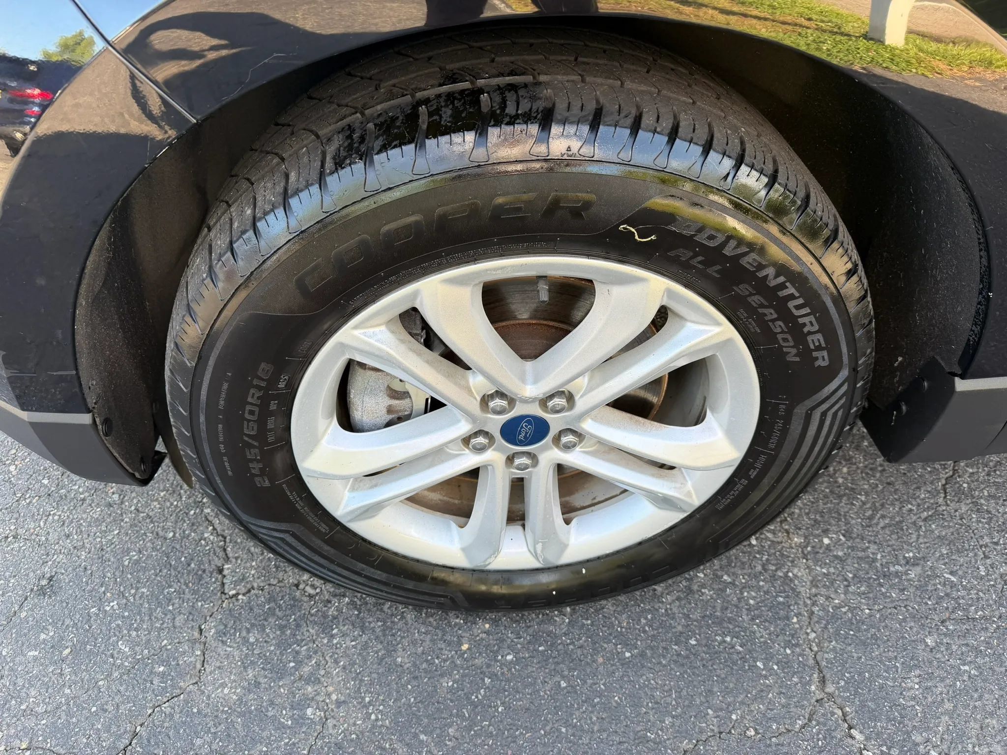 Used 2020 Ford Edge SEL w/ Convenience Package AWD/4WD image 9