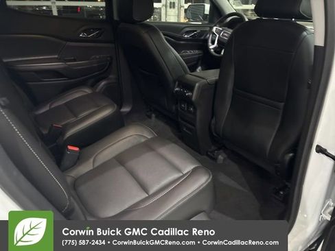 Used 2019 GMC Acadia SLT image 32