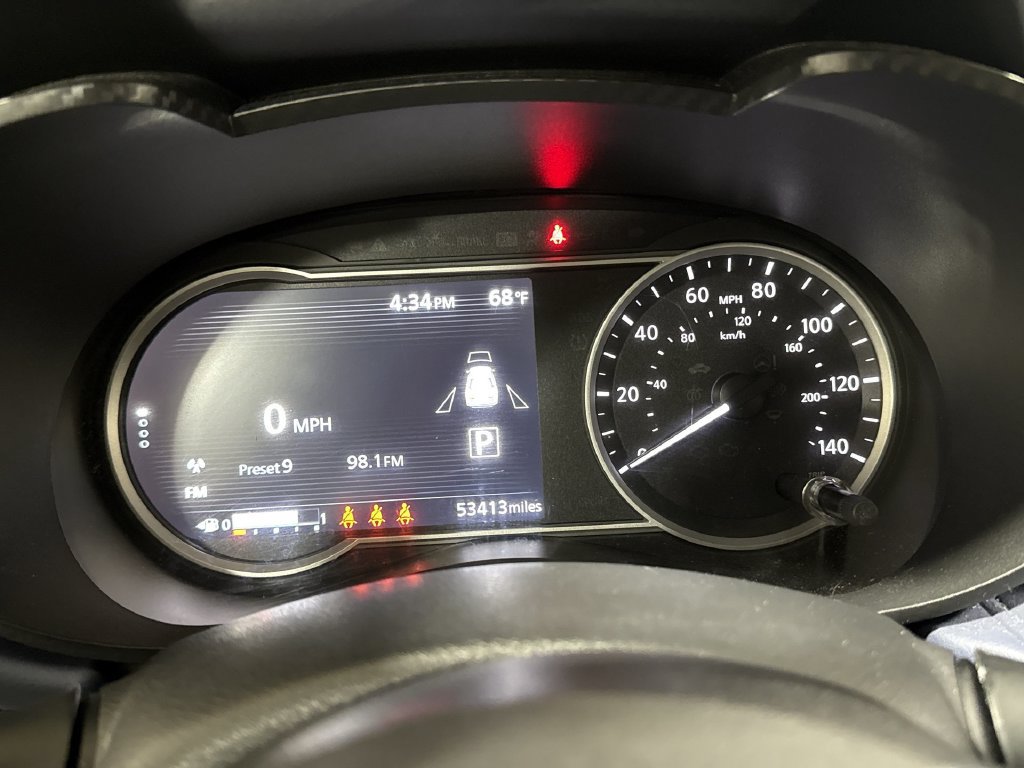 Used 2024 Nissan Versa SV FWD image 12