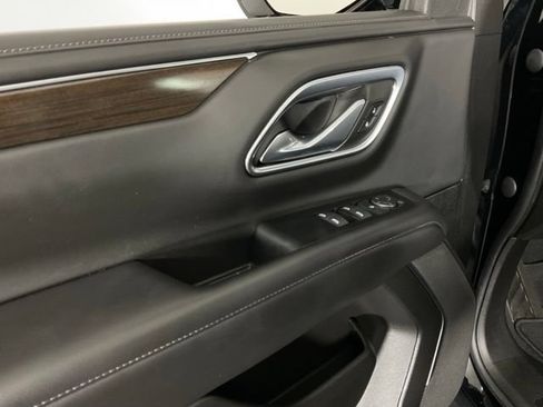 Used 2022 GMC Yukon SLE w/ Max Trailering Package AWD/4WD image 29