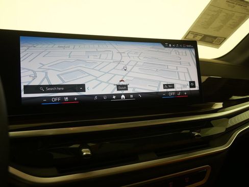 Used 2024 BMW X5 xDrive40i w/ Parking Assistance Package AWD/4WD image 21