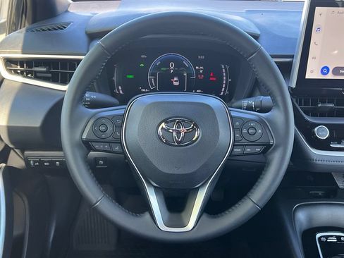 Certified 2025 Toyota Corolla SE w/ SE Premium Package AWD/4WD image 23