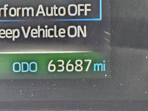 Used 2022 Toyota Sienna XSE image 29