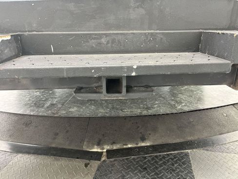 Used 2022 Ford E-350 and Econoline 350 Super Duty w/ Power Windows & Locks Group RWD image 23
