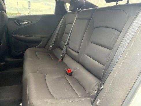 Used 2018 Chevrolet Malibu LS FWD image 12