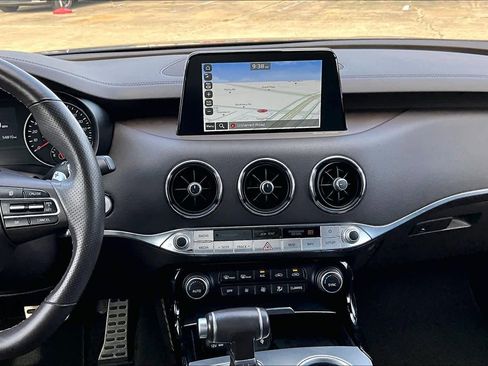 Used 2020 Kia Stinger GT image 7