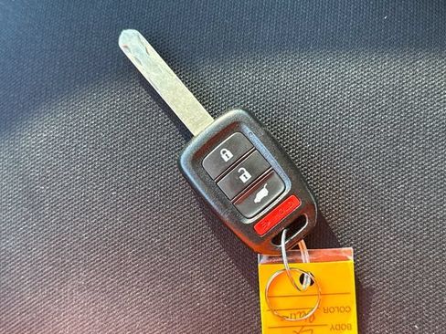 Used 2015 Honda CR-V LX image 30