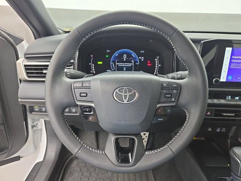 Certified 2025 Toyota Camry SE FWD image 12